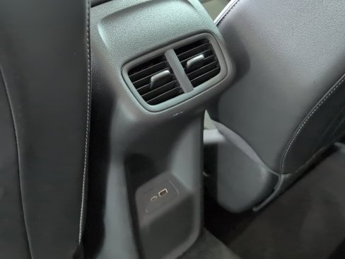 Used 2024 Buick Envision Preferred image 17