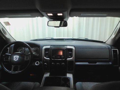 Used 2014 RAM 1500 Big Horn image 31