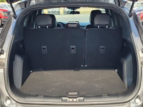 New 2025 Ford Escape ST-Line w/ Equipment Group 301A image 8