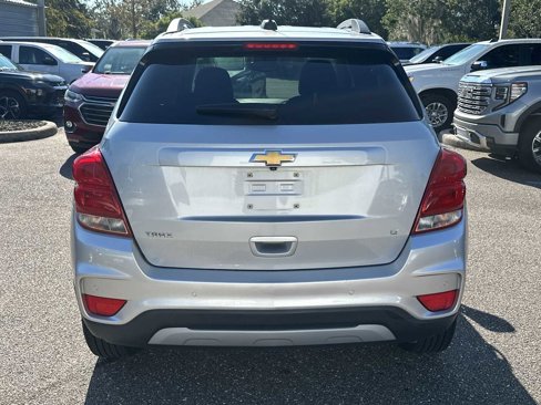Used 2018 Chevrolet Trax LT w/ Driver Confidence Package image 5