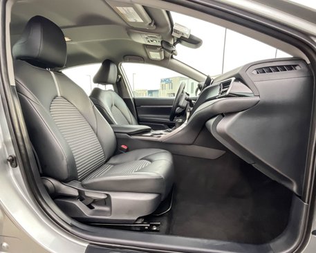 Used 2022 Toyota Camry SE image 15