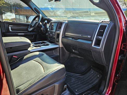 Used 2018 RAM 3500 Laramie Longhorn image 25