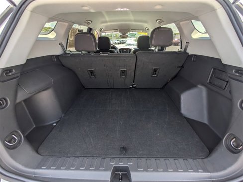 Certified 2024 GMC Terrain SLE image 12
