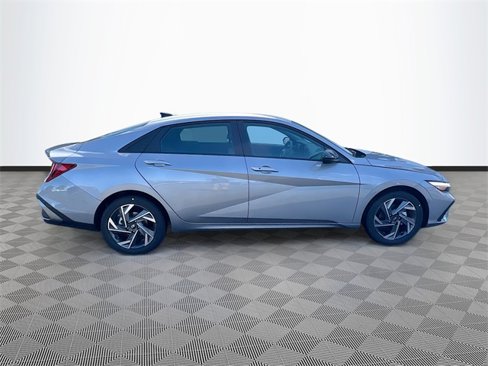 New 2025 Hyundai Elantra Sport w/ Cargo Package image 8
