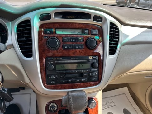 Used 2006 Toyota Highlander Limited image 27