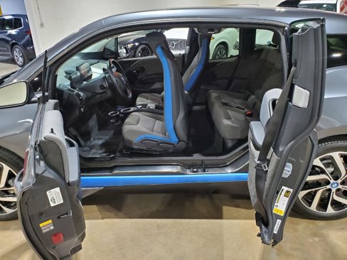Used 2017 BMW i3 w/ Range Extender image 29