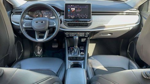 Used 2022 Jeep Compass Latitude w/ Sun and Sound Group image 11