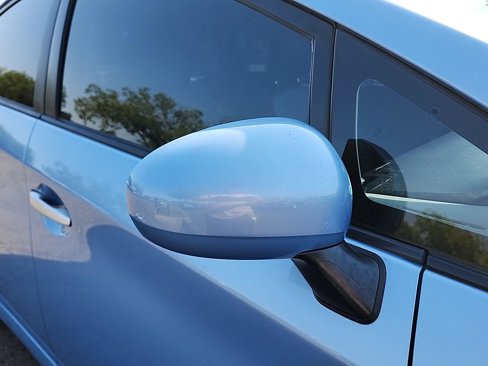 Used 2012 Toyota Prius Plug-In Hybrid image 9