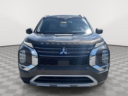 Used 2022 Mitsubishi Outlander SEL image 2