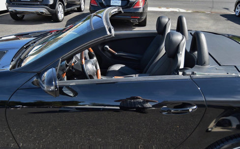 Used 2011 Mercedes-Benz SLK 300 image 23