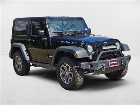 Used 2017 Jeep Wrangler Rubicon w/ Power Convenience Group image 3