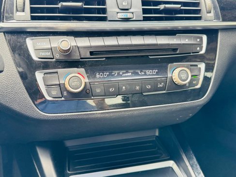 Used 2018 BMW 230i Coupe image 18