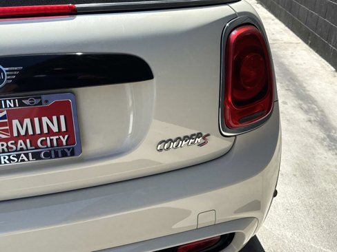 Used 2019 MINI Cooper S w/ Signature Upholstery Package image 5