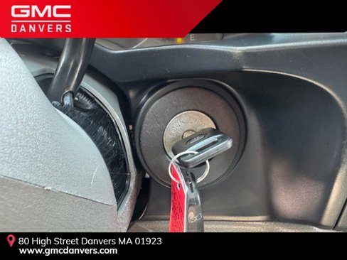 Used 2021 Nissan NV 2500 SV image 17