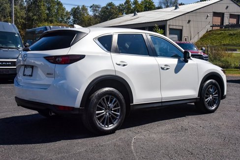 Used 2019 MAZDA CX-5 Touring image 3