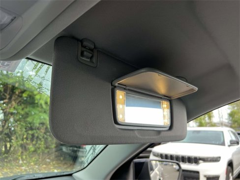 Certified 2022 Chevrolet Equinox LT image 32