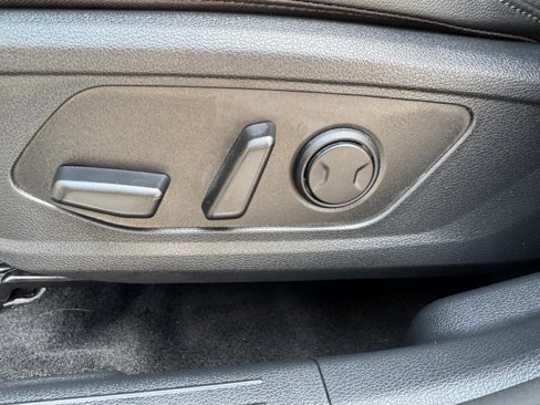 Used 2023 Kia Sportage EX image 28