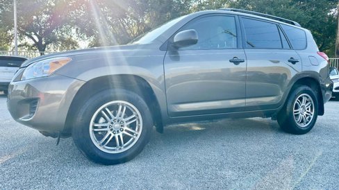 Used 2010 Toyota RAV4 2WD image 1