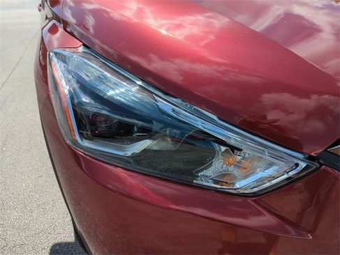 Certified 2020 Nissan Kicks SR image 13