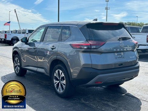 Used 2023 Nissan Rogue SV image 6