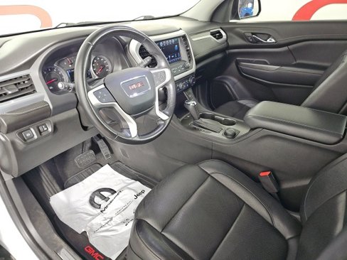 Used 2019 GMC Acadia SLT w/ Black Edition image 9
