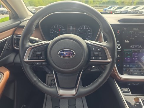 Used 2022 Subaru Outback Touring XT w/ Popular Package #2 image 18