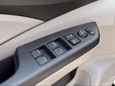 Used 2014 Honda CR-V LX image 12