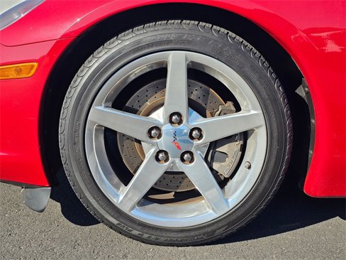 Used 2005 Chevrolet Corvette Coupe w/ Preferred Equipment Group image 8