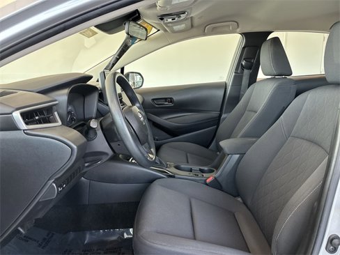 Used 2023 Toyota Corolla LE image 19