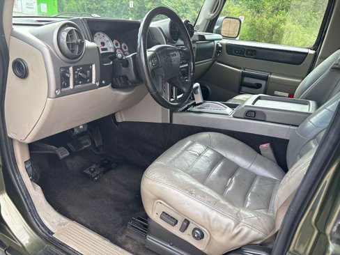 Used 2003 HUMMER H2 Luxury w/ Preferred Equipment Group image 28