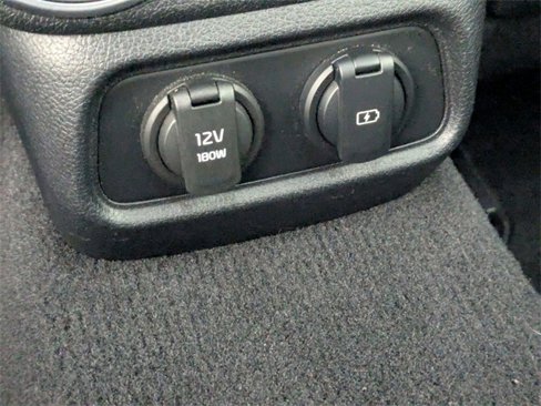 Used 2019 Kia Stinger image 24