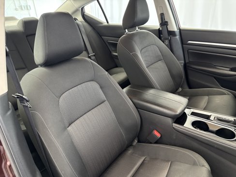 Used 2023 Nissan Altima 2.5 SV image 13