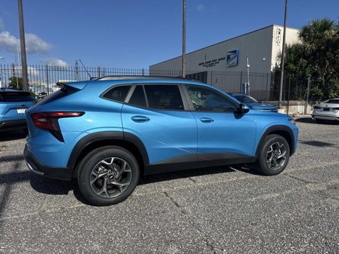 New 2025 Chevrolet Trax LT w/ Driver Confidence Package image 7