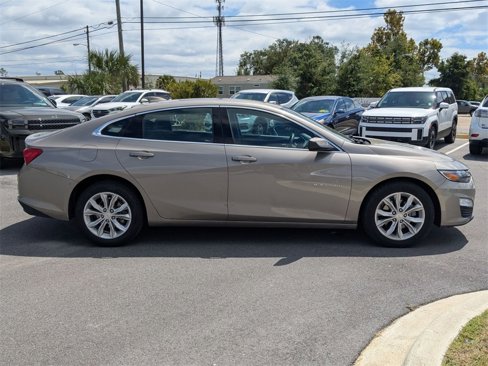 Used 2024 Chevrolet Malibu LT image 4