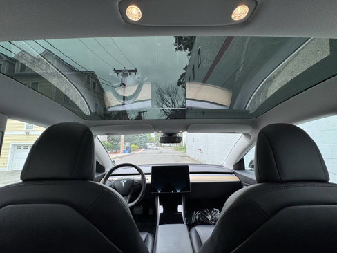 Used 2018 Tesla Model 3 Mid Range image 34