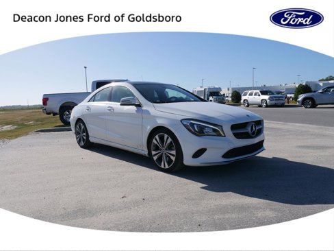 Used 2019 Mercedes-Benz CLA 250 4MATIC image 1