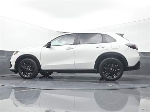 Used 2023 Honda HR-V Sport image 9