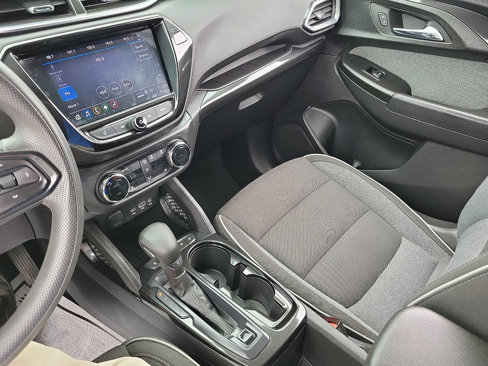 Used 2022 Chevrolet TrailBlazer LT w/ Convenience Package image 13