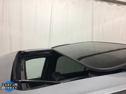 Used 2023 Chevrolet Traverse Premier w/ LPO, Floor Liner Package image 4