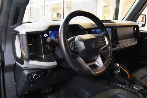 Used 2023 Ford Bronco Badlands image 13