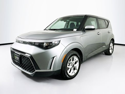 Used 2024 Kia Soul LX w/ Option Group 015 image 3