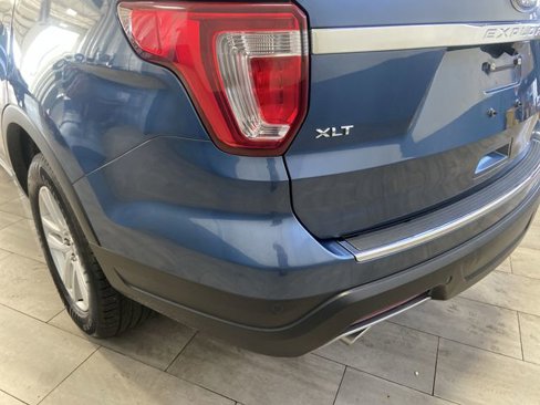 Used 2018 Ford Explorer XLT w/ Equipment Group 202A image 33