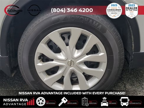 Used 2020 Nissan Rogue S image 11