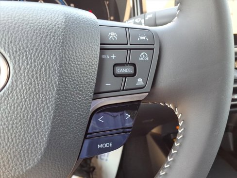 New 2025 Toyota Camry SE image 19