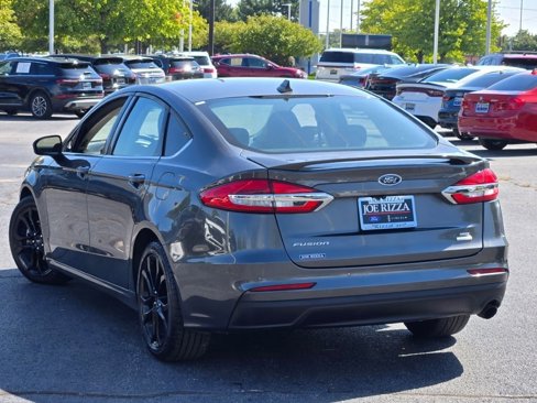 Used 2020 Ford Fusion SE w/ Equipment Group 151A image 11