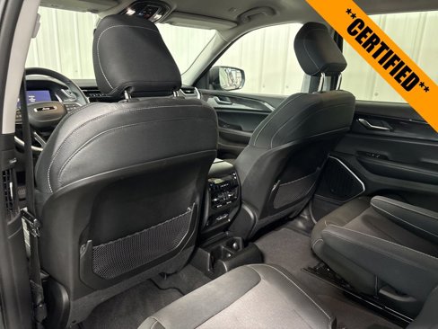 Certified 2022 Jeep Grand Cherokee L Laredo w/ Luxury Tech Group I image 11