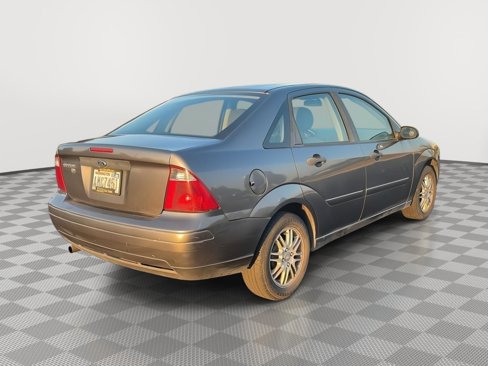 Used 2007 Ford Focus SES image 3