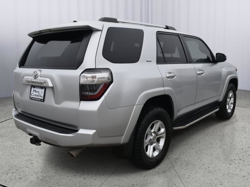 Used 2019 Toyota 4Runner SR5 image 7