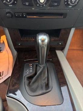 Used 2007 BMW 530xi Sedan image 14