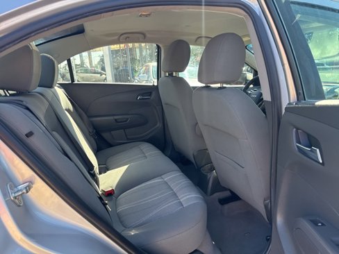 Used 2014 Chevrolet Sonic LT image 22